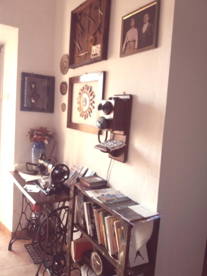 Belli Come Il Sole Serri Buitenkant foto
